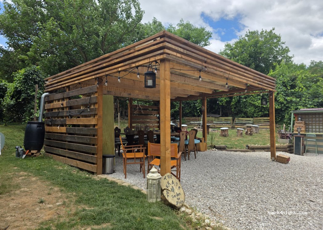 Koppany Pines — foto 3