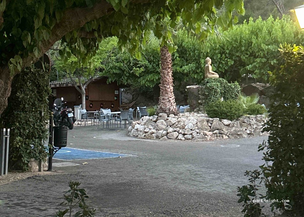 Residencia vacacional xativa (camping) — foto