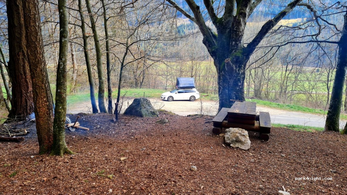 (2115) Val-de-Travers - Champs du Noyer — foto 4