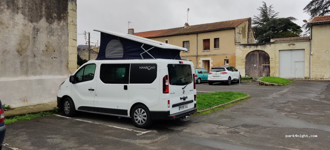 (86200) Loudun - 9 Rue du Point du Jour — foto