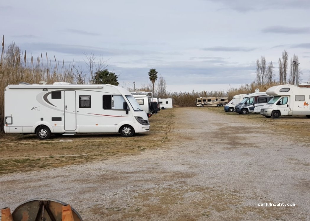 Parking Els Daus Peníscola — foto 3