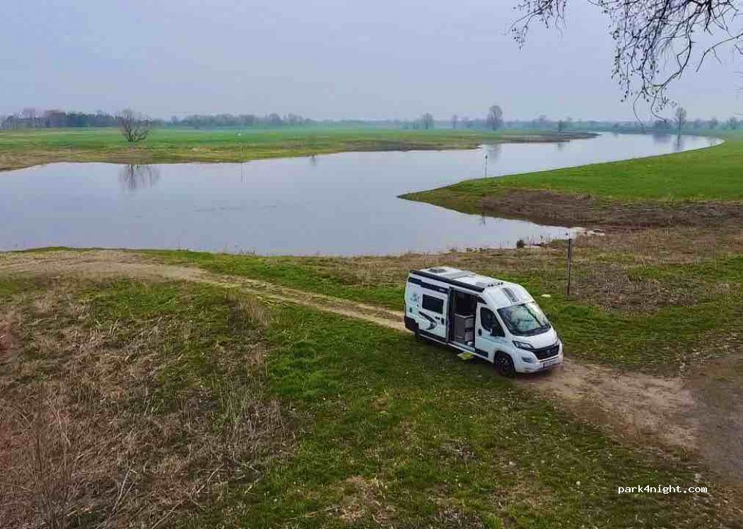 (04880) Dommitzsch - 5A Spielplatzweg — foto 2