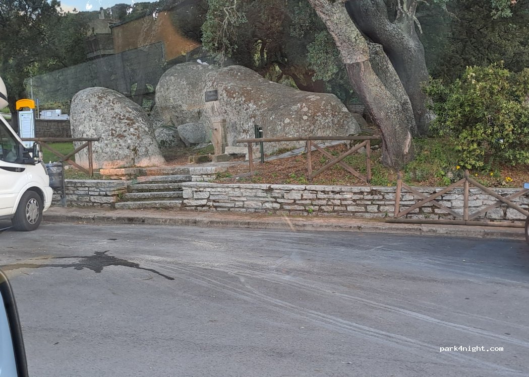 Piazza Cassita — foto 2