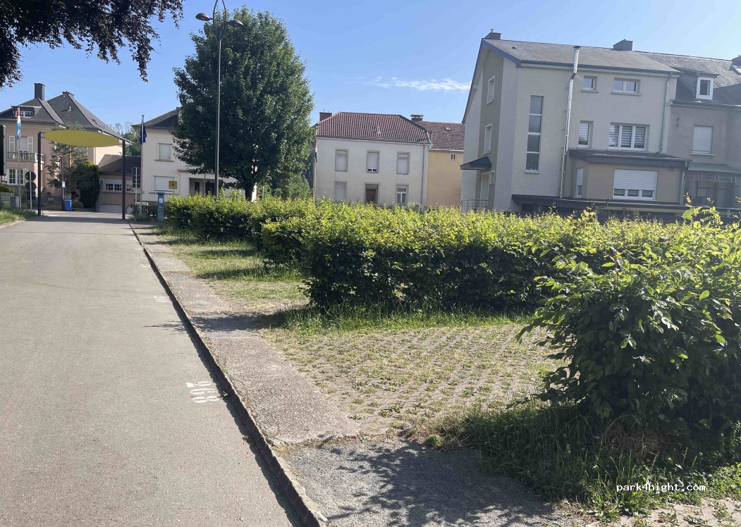 Wohnmobilstellplatz Dikrech — foto 5