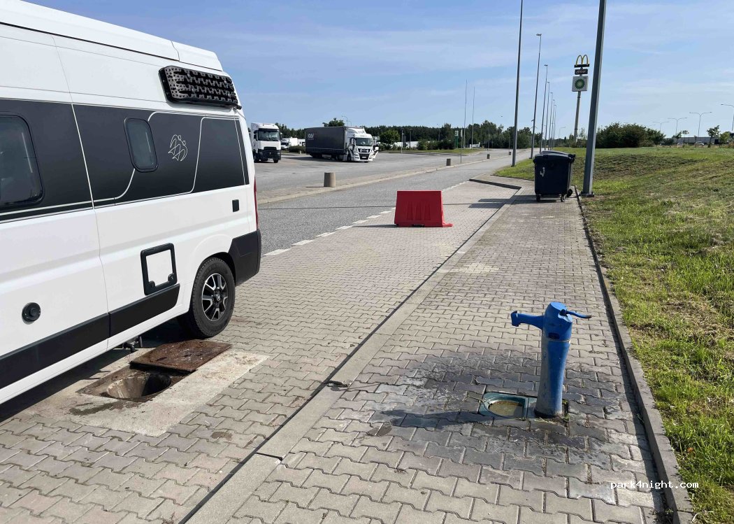 (99-311) - Autostrada Wolności — foto 3