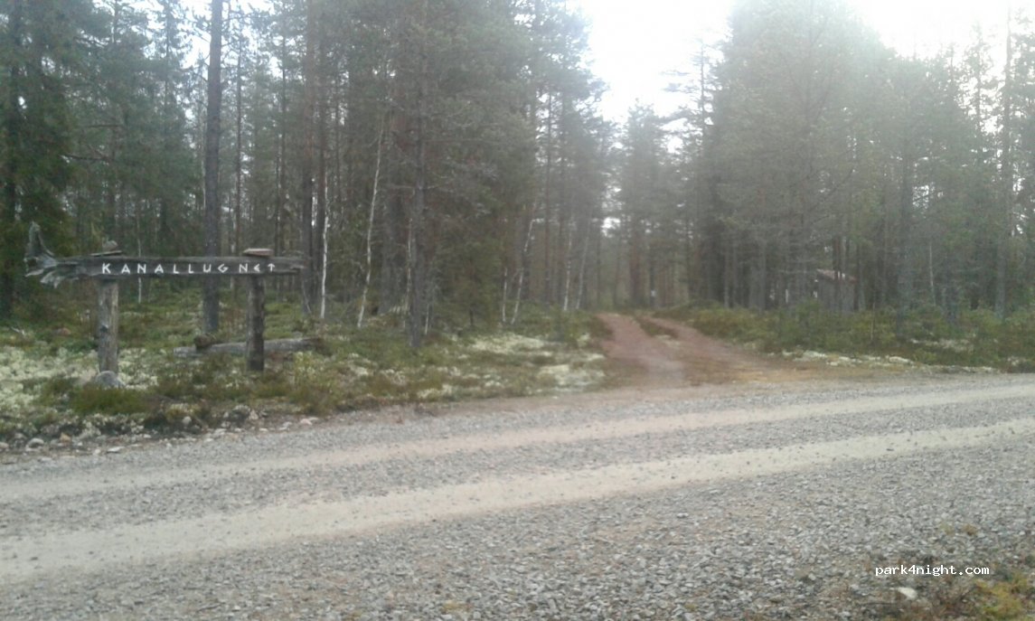 (820 50) - Rullbo Rödammsvägen — foto 2