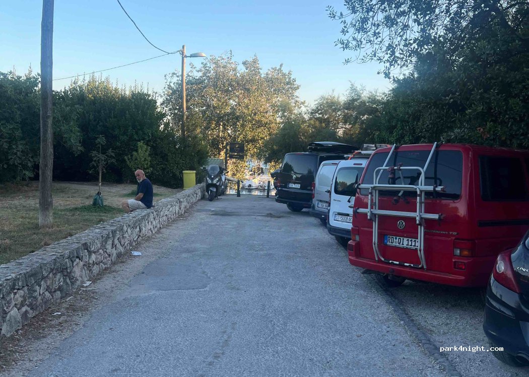 (21000) Split - 1 Šetalište Ivana Meštrovića — foto 2