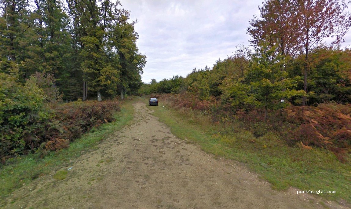 (86190) Quinçay - Unnamed Road — foto
