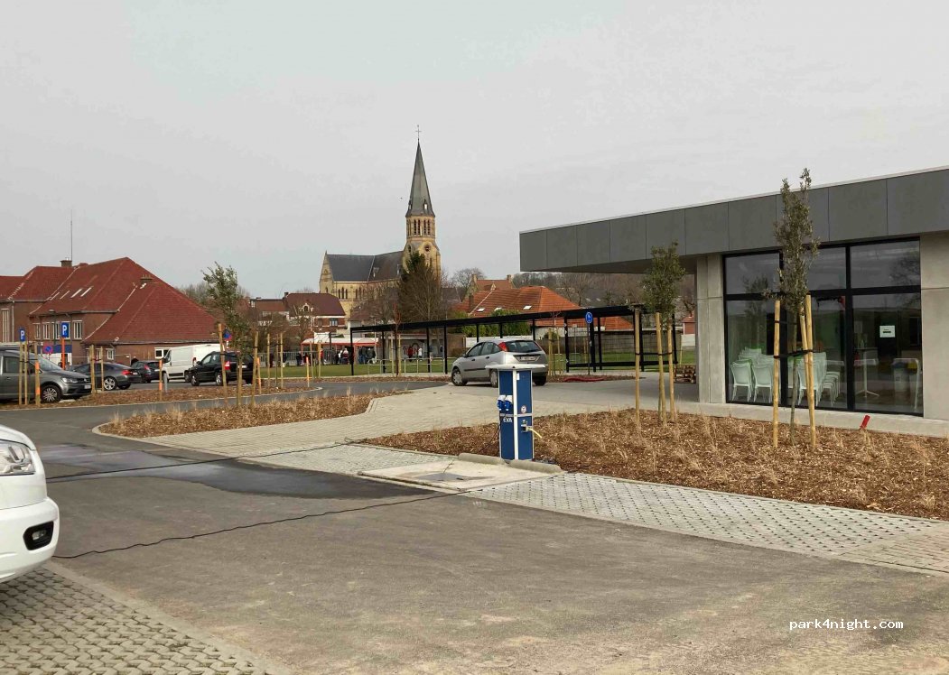 Camperplaats Roosdaal — foto 2