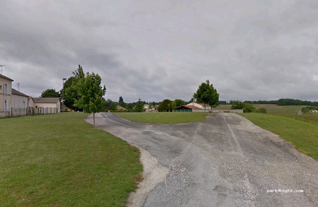 (16360) Reignac - 56 Le Bourg — foto 3