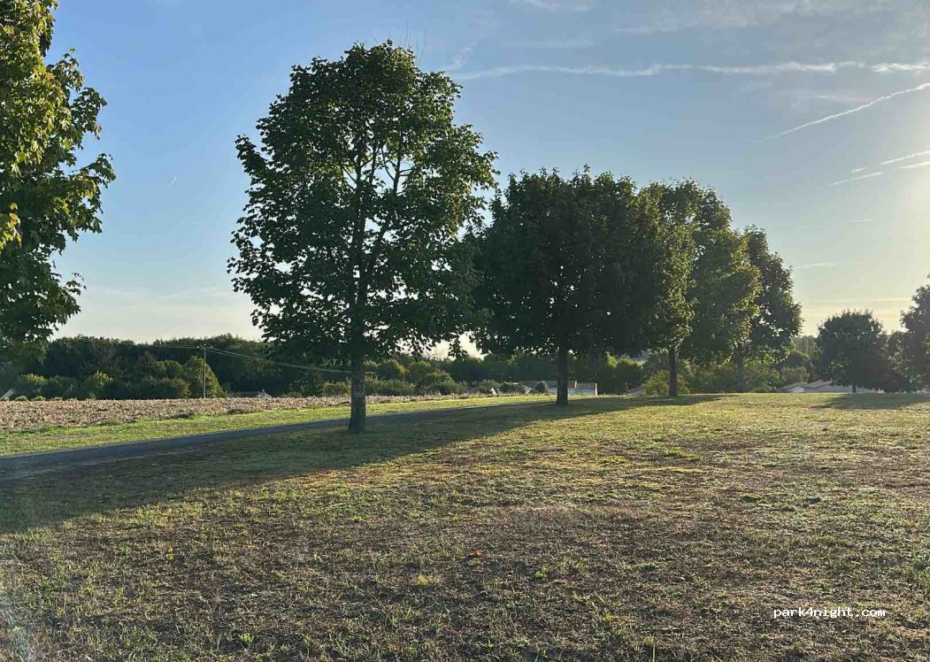 (16360) Reignac - 56 Le Bourg — foto 5
