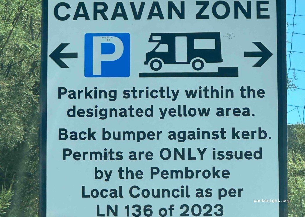 () Pembroke - Unnamed Road — foto 4