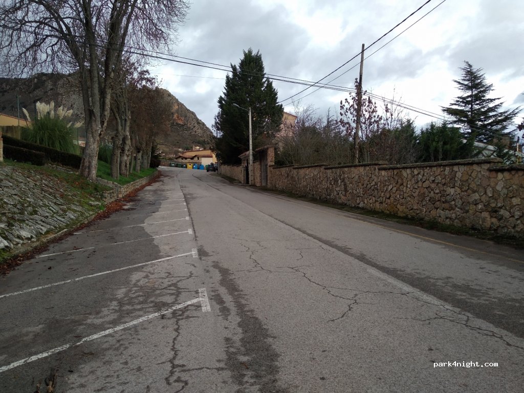 (09246) Poza de la Sal - 6 Calle Calvario — foto