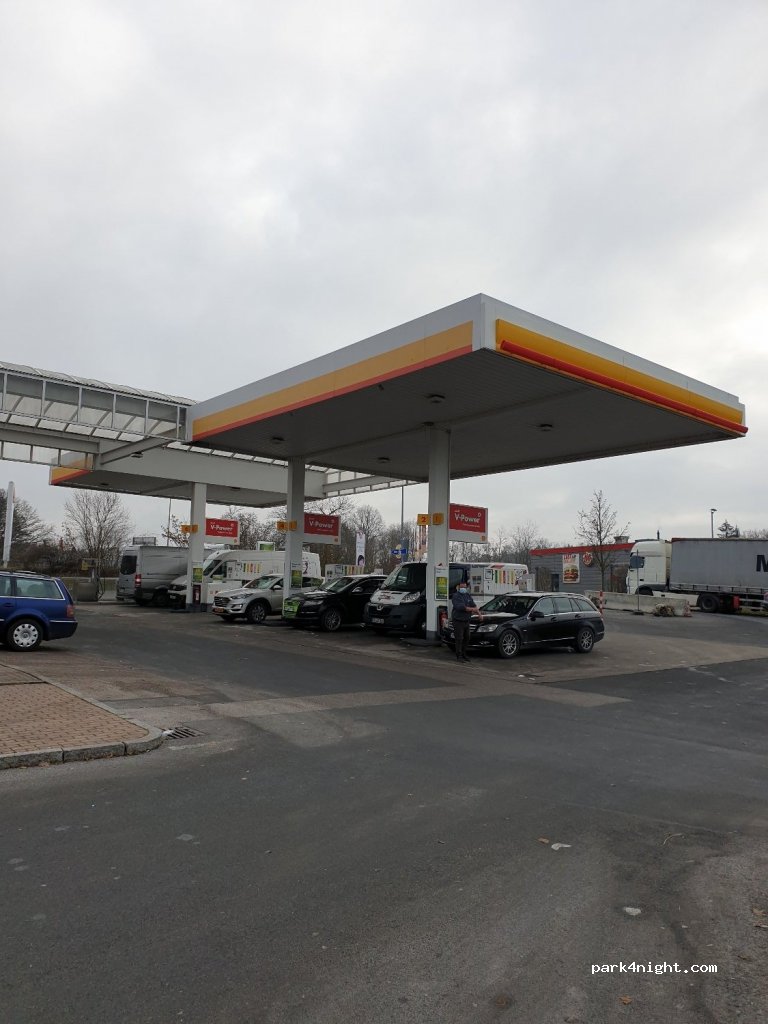 (92348) Berg bei Neumarkt in der Oberpfalz - 16 Karl-Schiller-Straße — foto