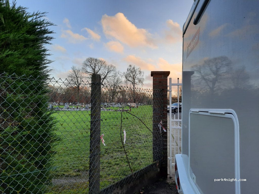 (9681) Ronse - 10 Ommegangstraat — foto