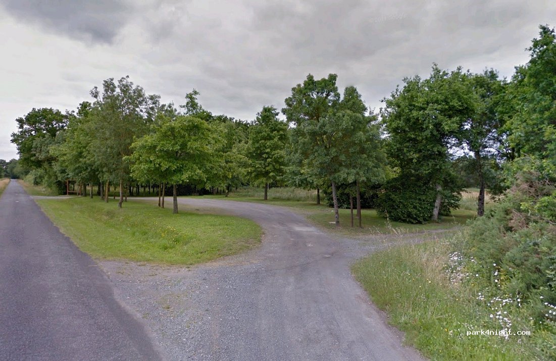 (44330) La Chapelle-Heulin - D135 — foto