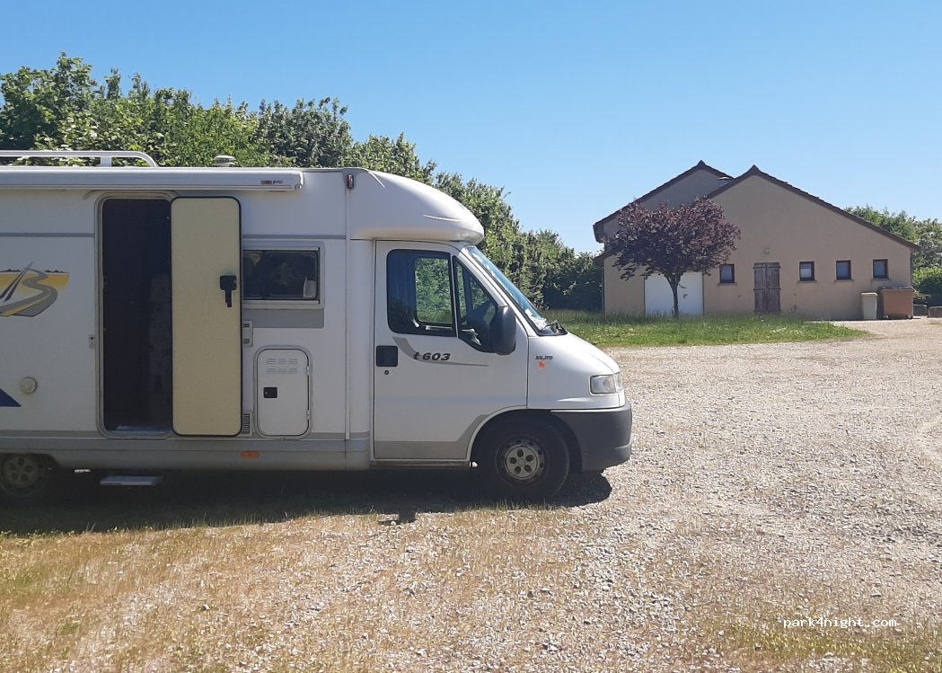 (21450) La Villeneuve-les-Convers - 15 Rue Martinet — foto