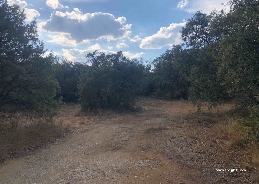 (26230) Grignan - Chemin de l'Estang — foto 3