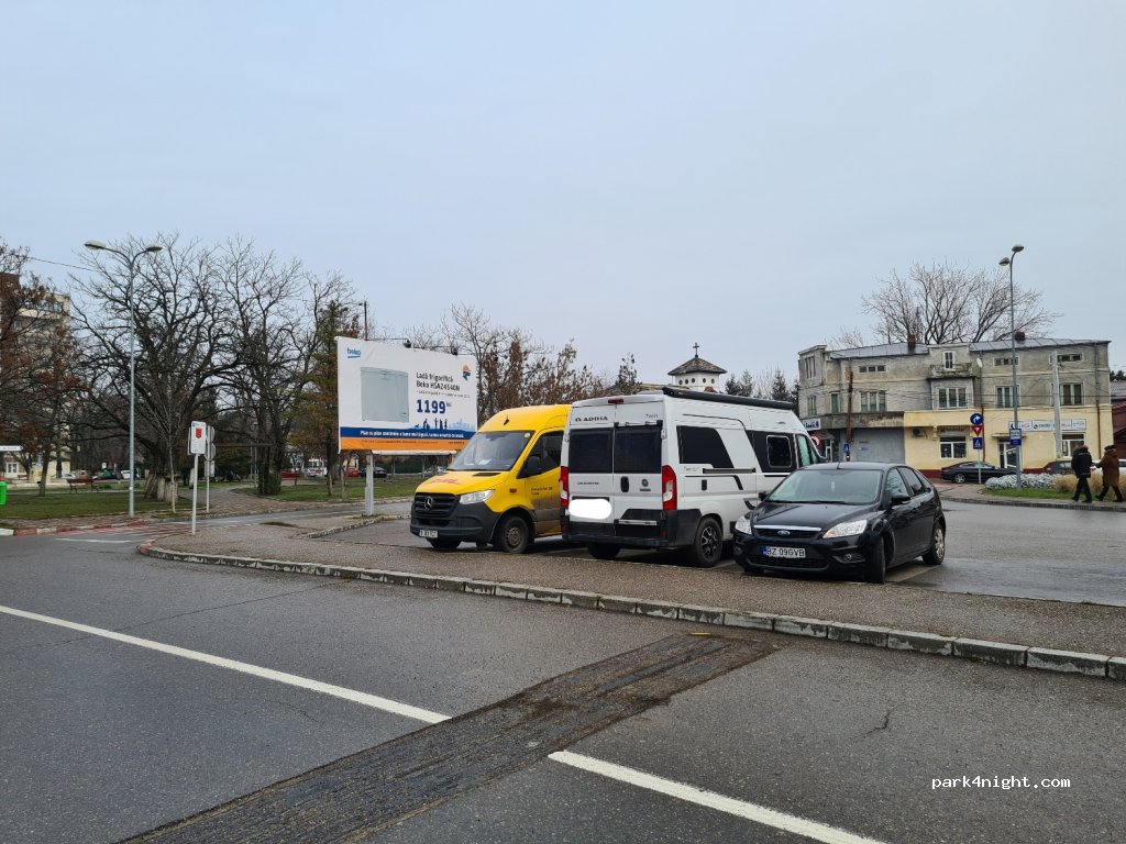 () Buzău - 1 Strada Războieni — foto 3