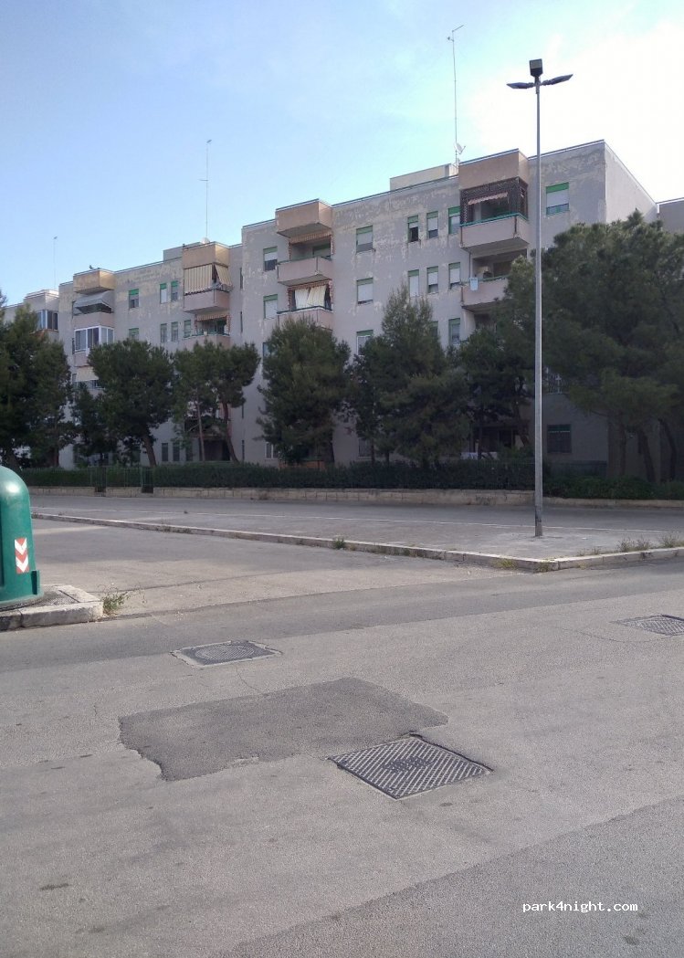 (76121) Barletta - 3 Via Rosmini — foto 2