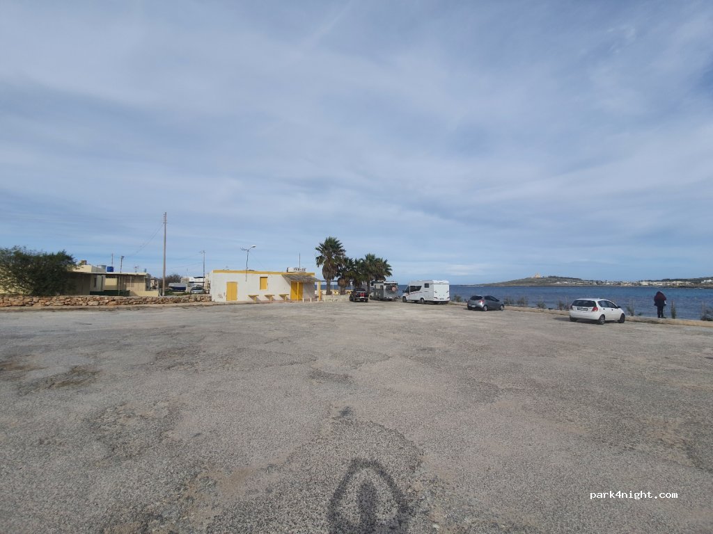 () Mellieha - Armier — foto