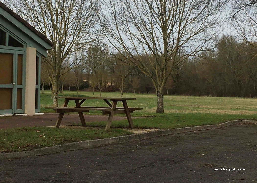 (16170) Val-d'Auge - D90 — foto