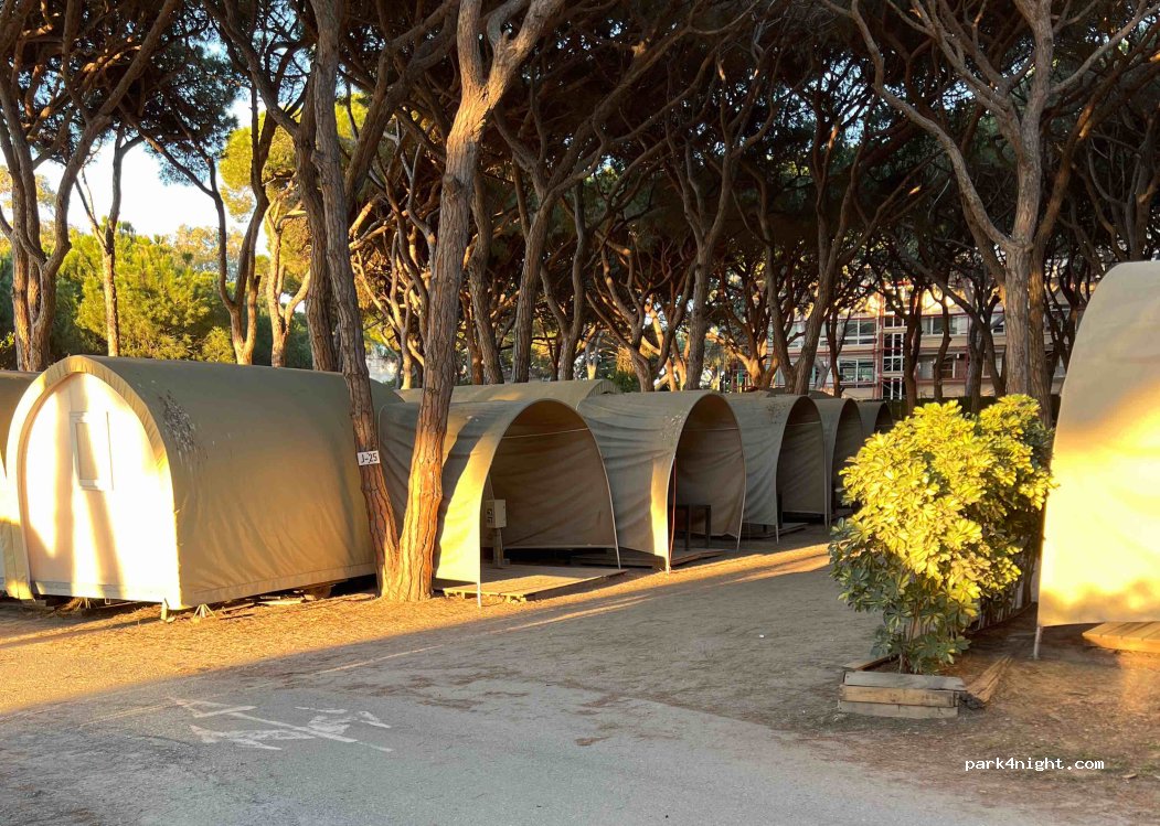 Hola Camp Barcelona — foto 3