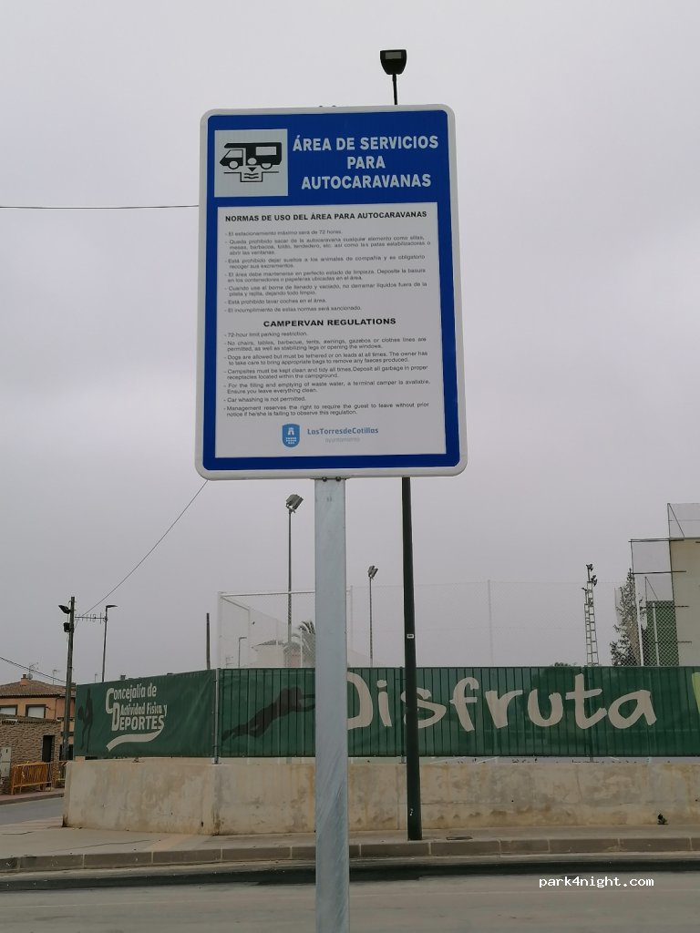 (30565) Las Torres de Cotillas - 45 Avenida Reyes Católicos — foto