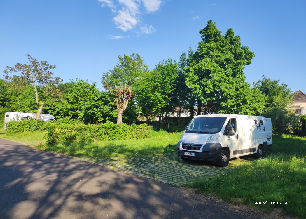 (72110) Bonnétable - 48 Avenue de la Forêt — foto 5