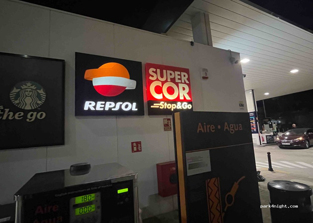 Estación de Servicio Repsol — foto 3