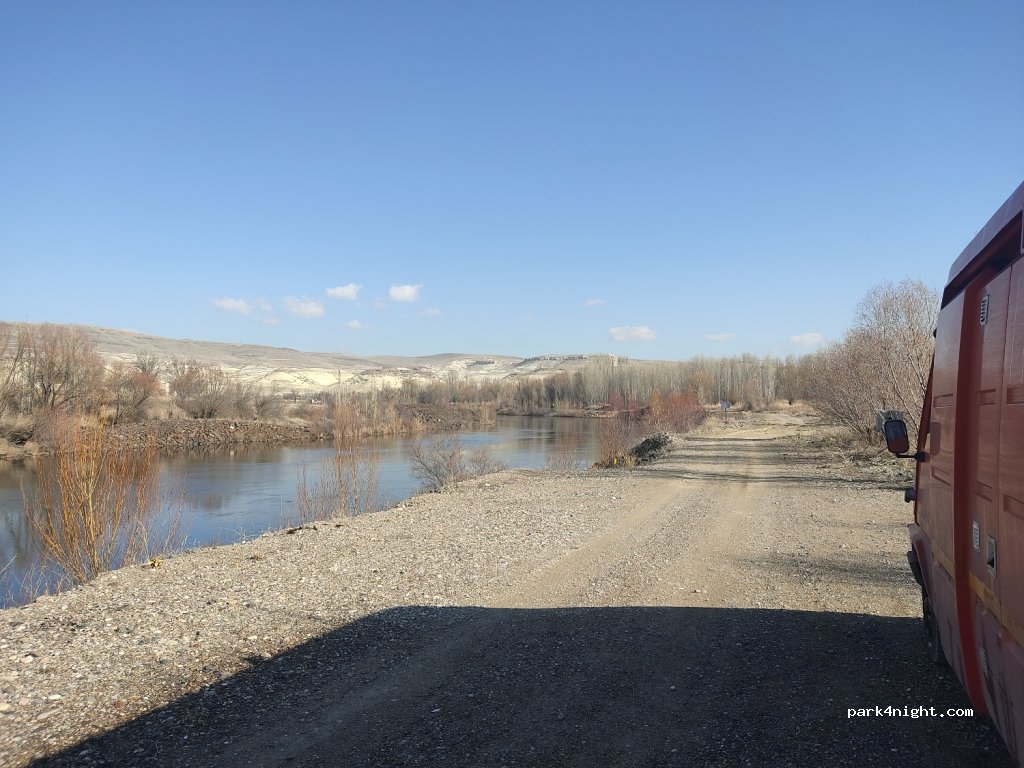 (50400)  - Unnamed Road — foto 2