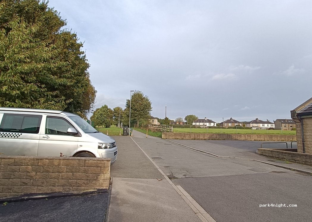(HD8 0US) Kirkburton - 4 Ashford Court — foto