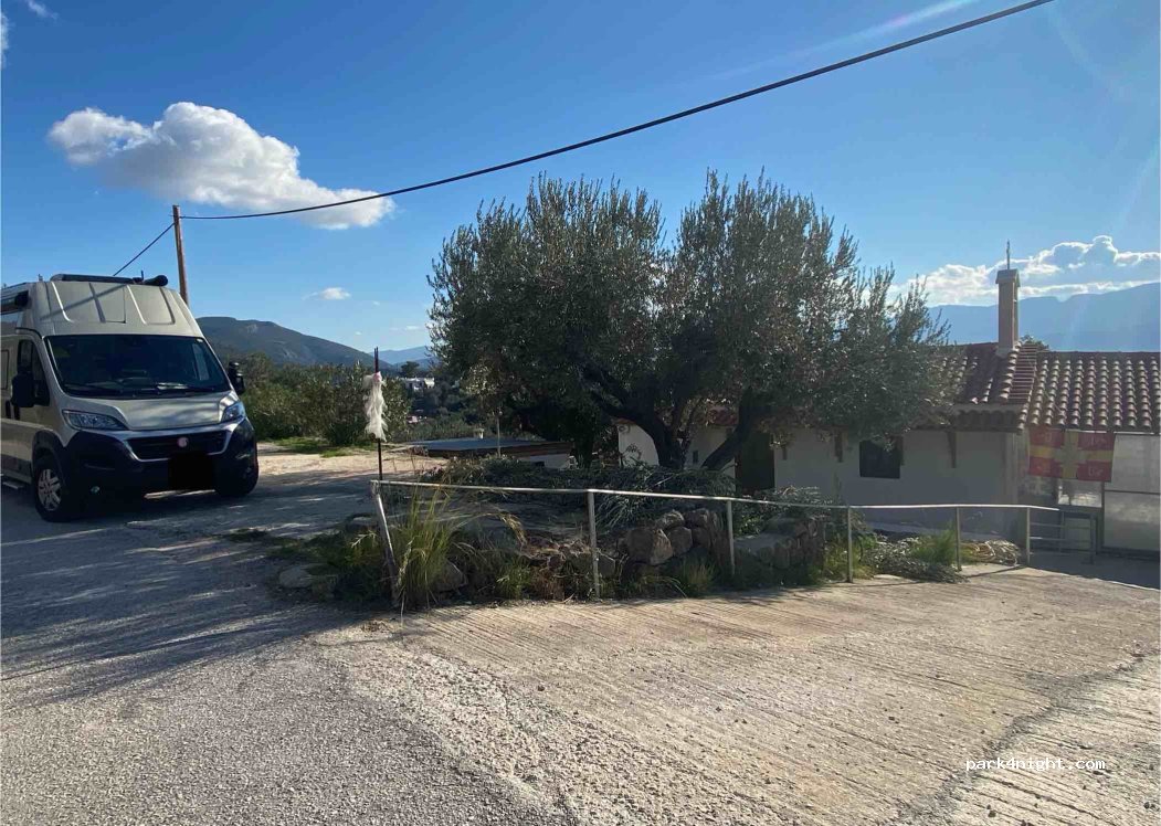 (180 30) Vathi - Unnamed Road — foto 3