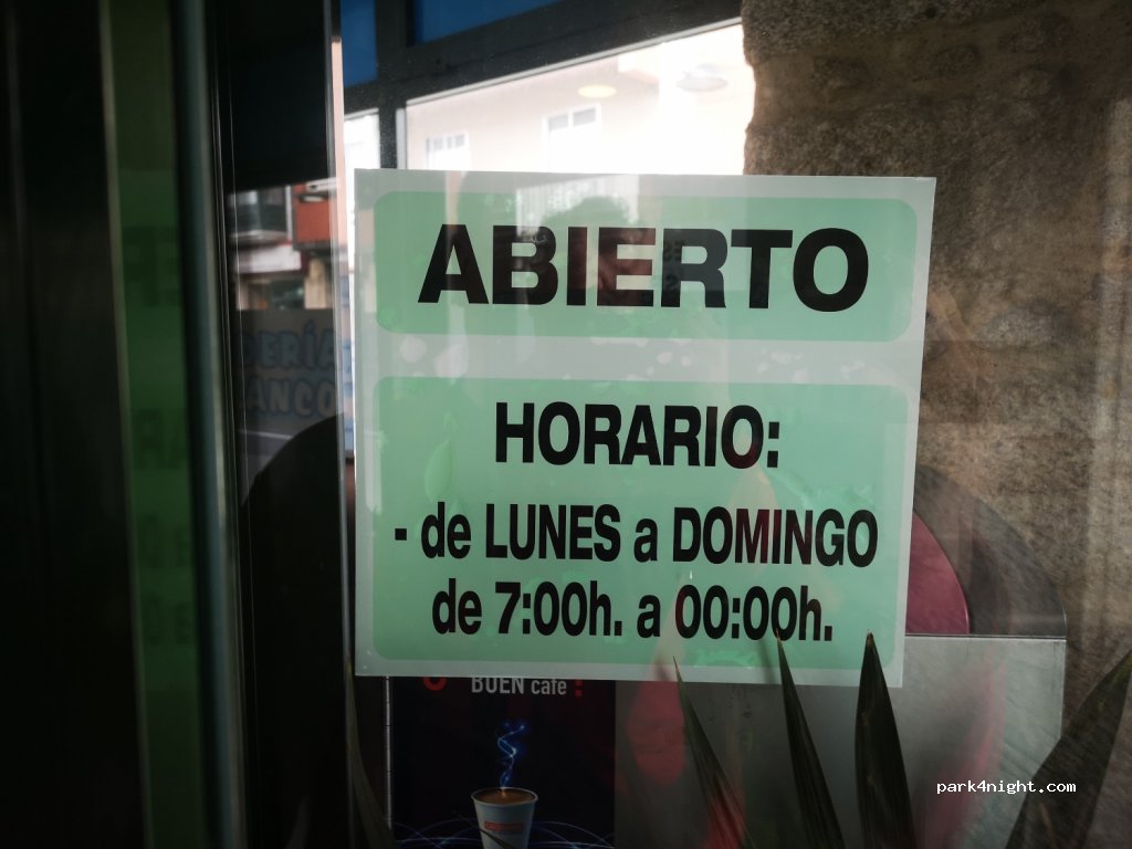 (36780) A Guarda - 22 Rúa Galicia — foto 3