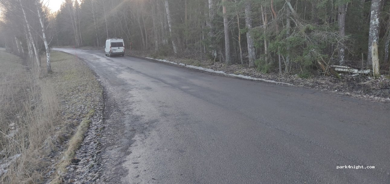 (611 92)  - Riksväg 52 — foto