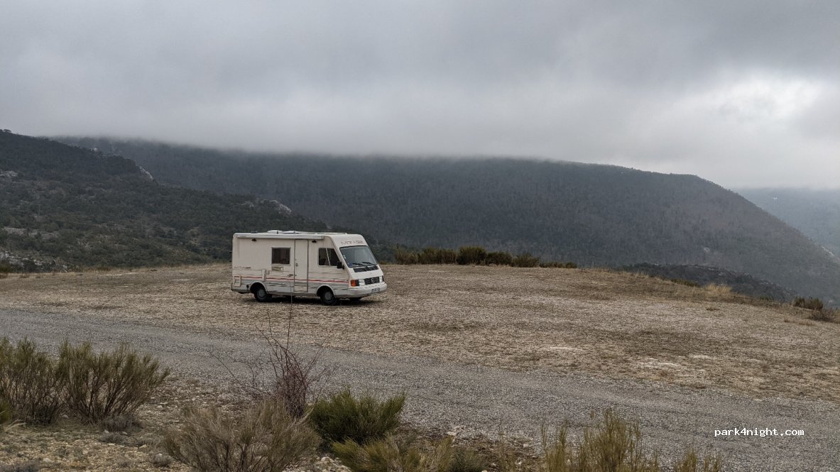 (83840) La Roque-Esclapon - Unnamed Road — foto