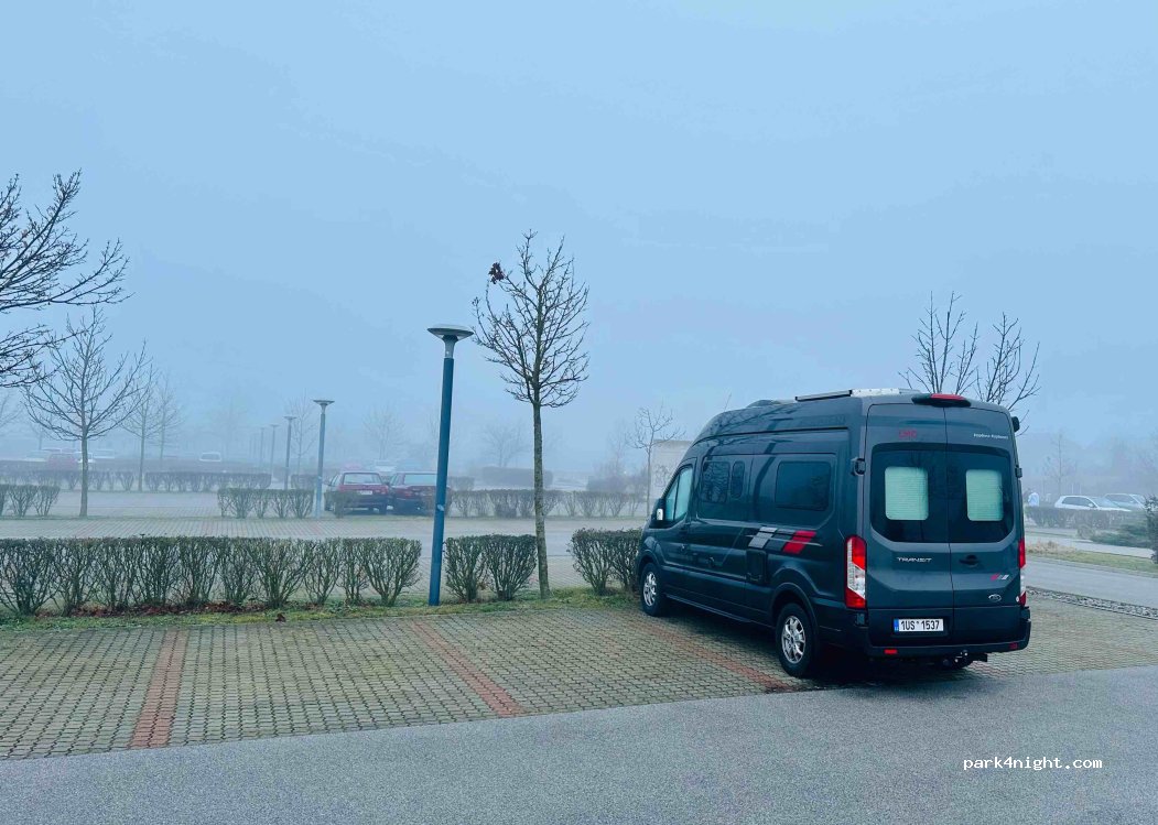 (2136) Laa an der Thaya - 22 Grillparzerstraße — foto