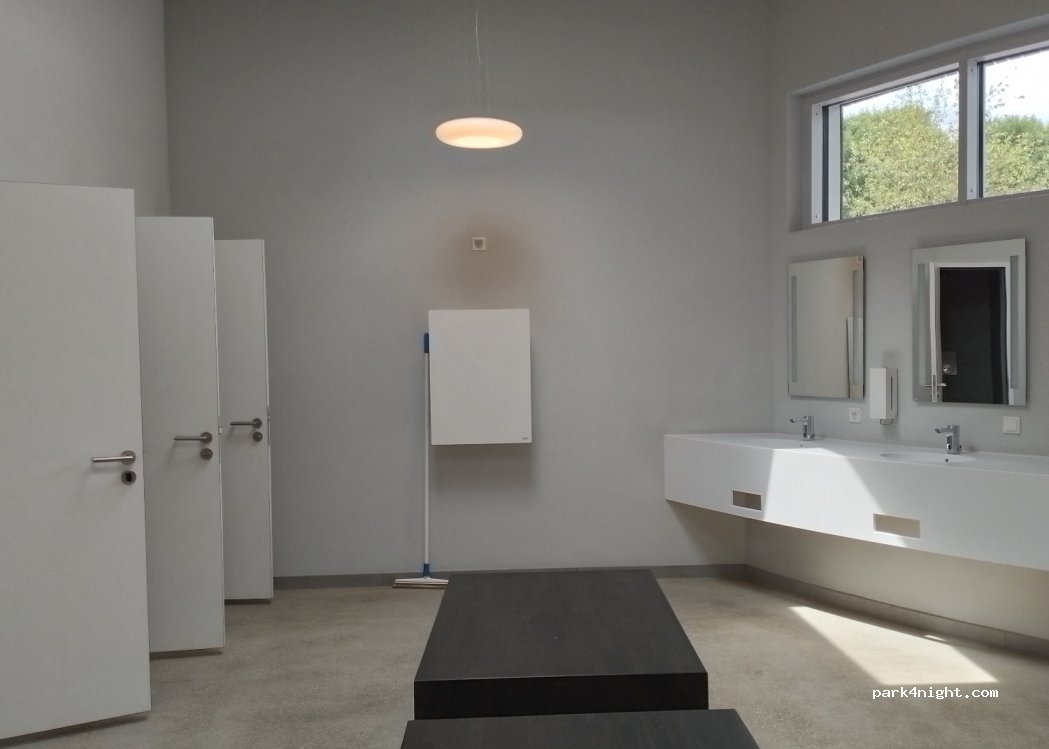 Wohnmobil-Stellplatz Bad Aachen — foto 4