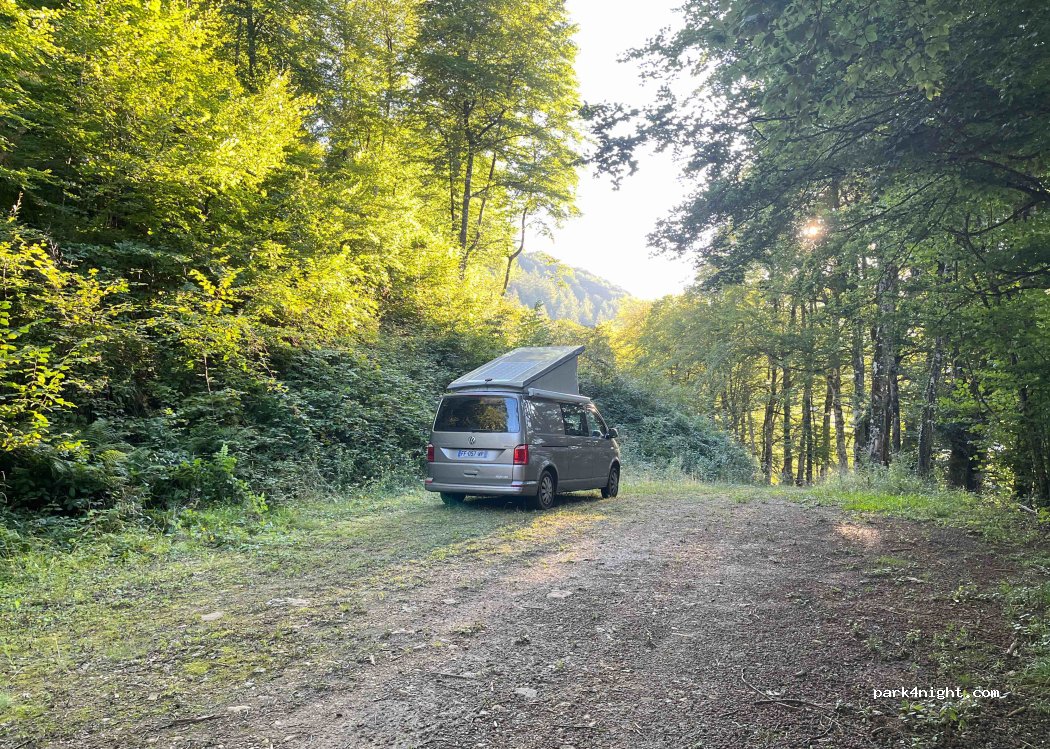 (65560) Arbéost - Unnamed Road — foto 4