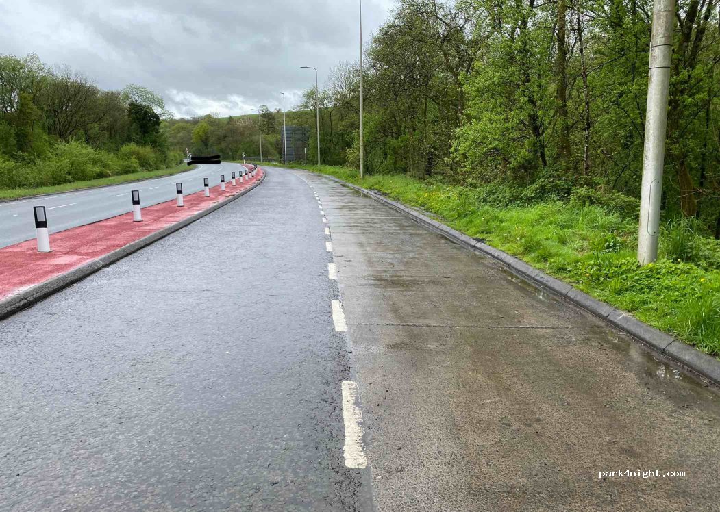 (SA4 0FU) Hendy - A483 — foto 2