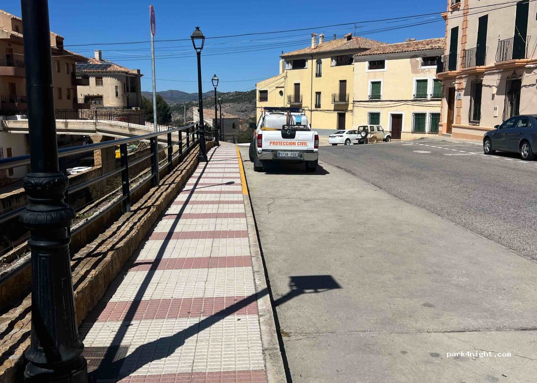 (02434) Letur - Avd. Guardia Civil — foto 2