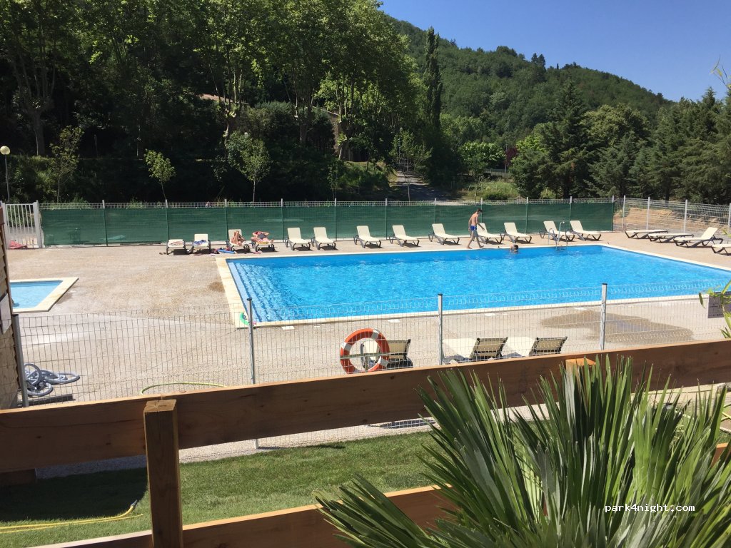 Camping La Bernède — foto