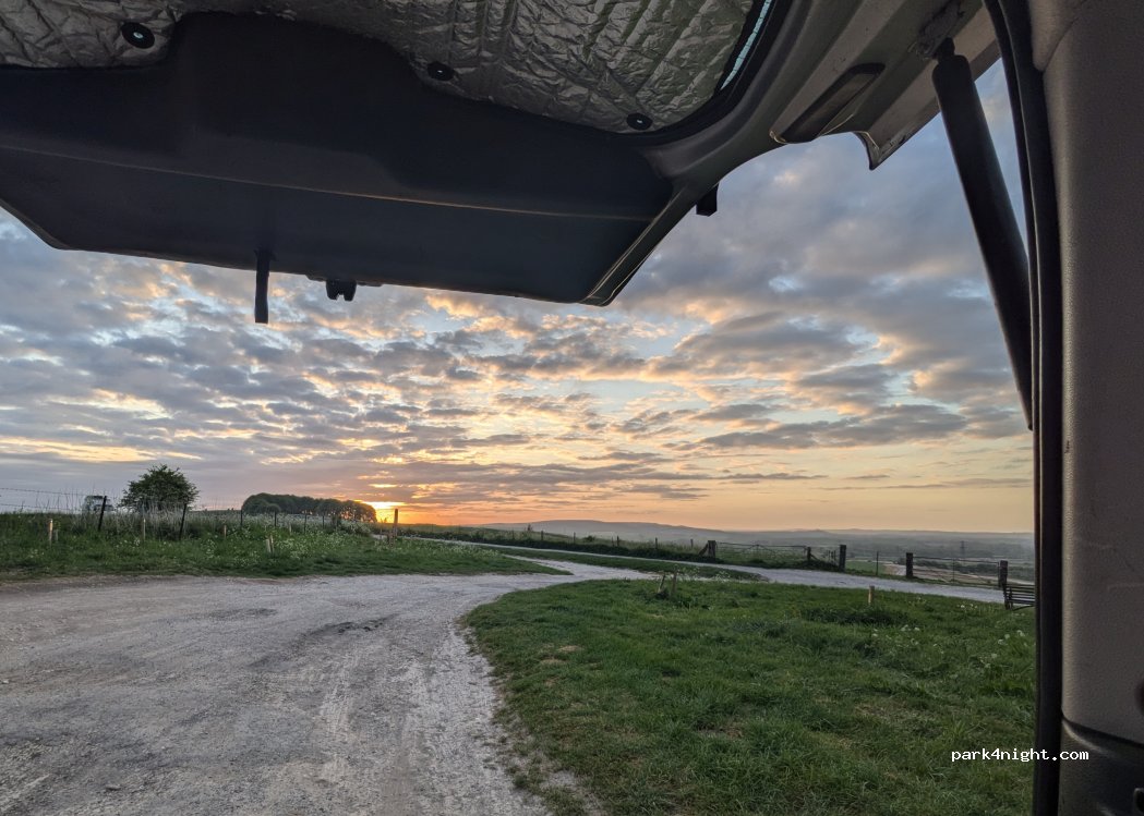 (SN10)  - Unnamed Road — foto 4
