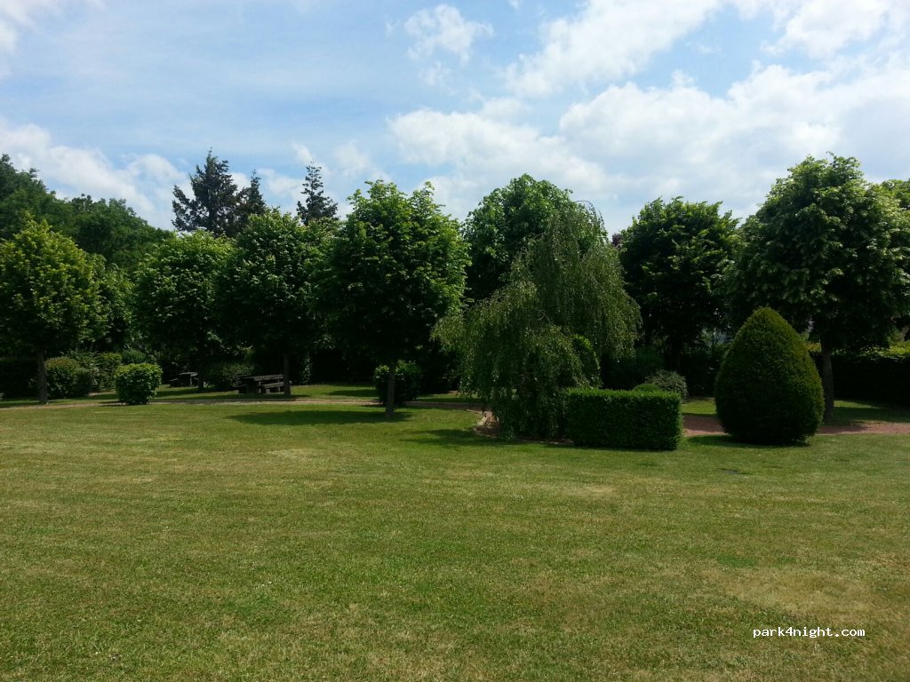 (42110) Cleppé - Le Bourg — foto