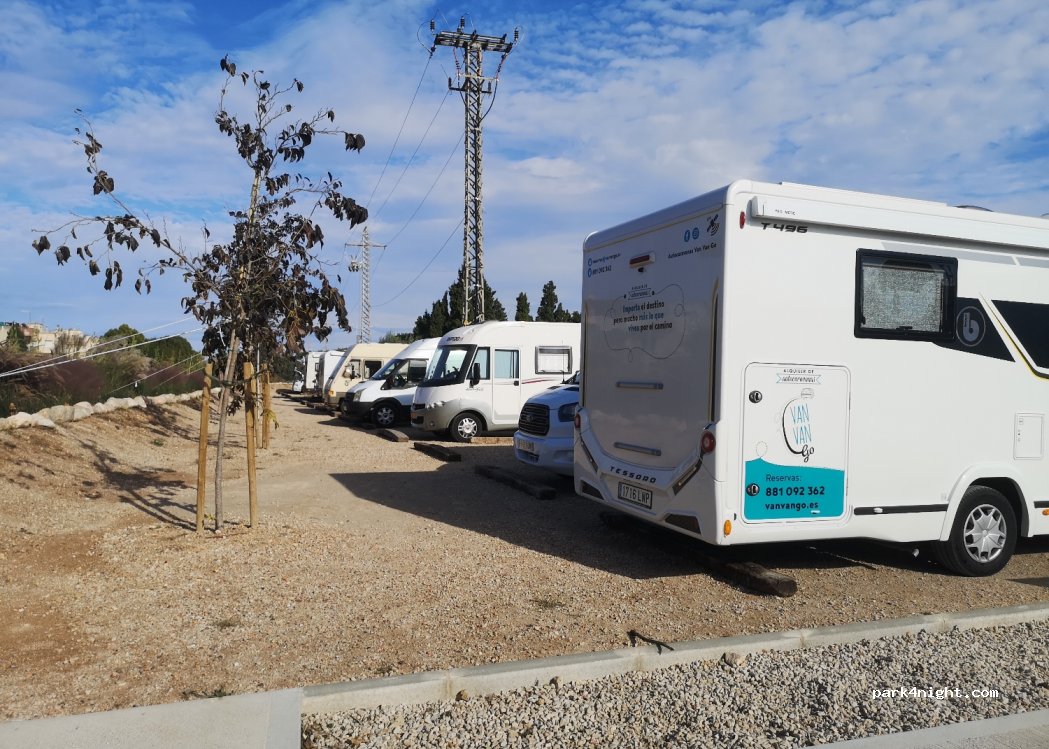 Àrea d’Autocaravanes l'Aldea — foto
