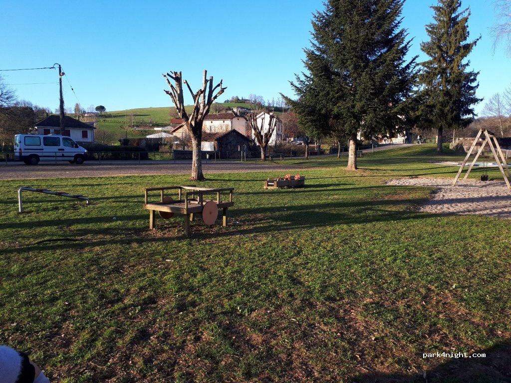(15600) Saint-Constant-Fournoulès - 1 Embals — foto