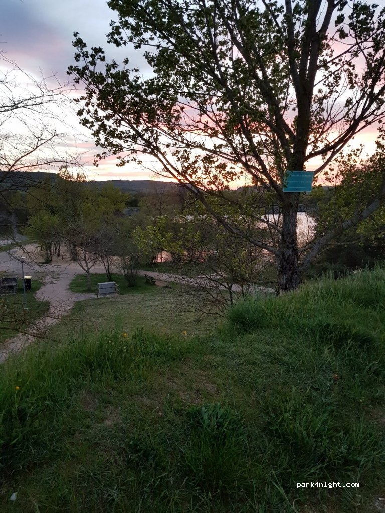 (12150) Sévérac-d'Aveyron - — foto 3