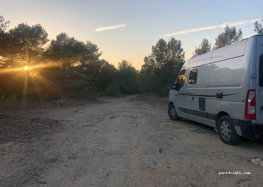 (13490) Jouques - D11 — foto 3