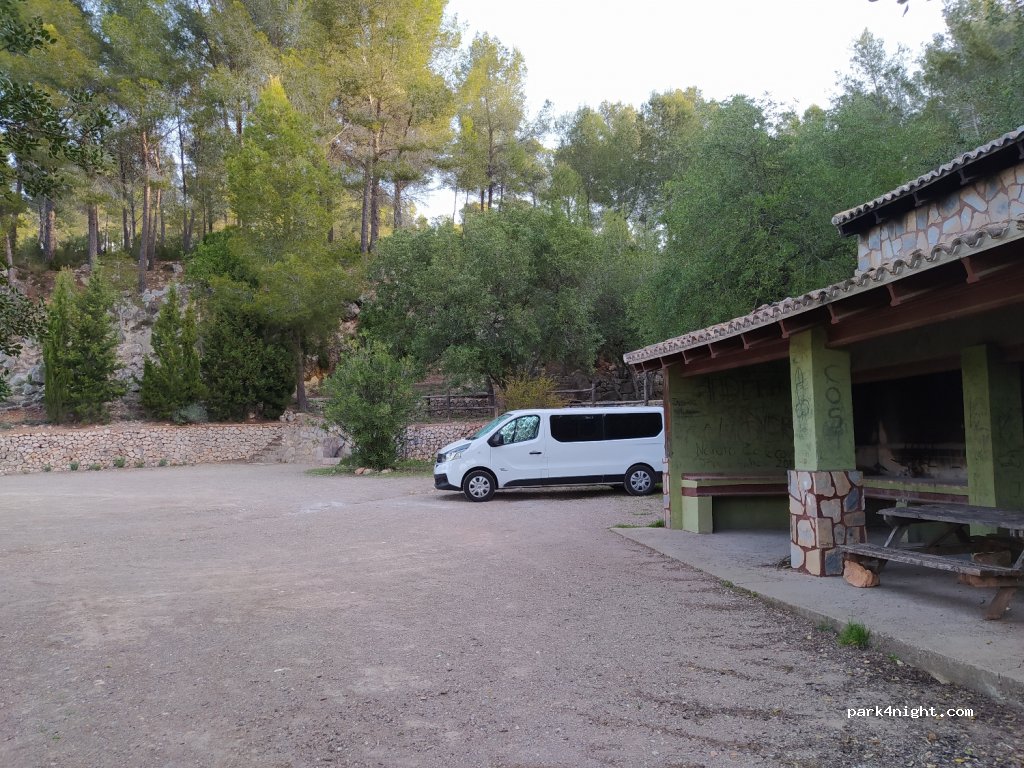 (46295) Sellent - Unnamed Road — foto