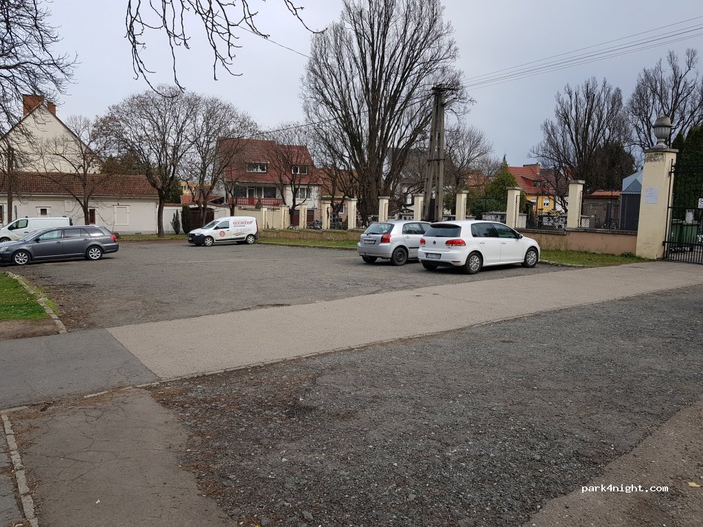(3300) Eger - Király u. 15 — foto
